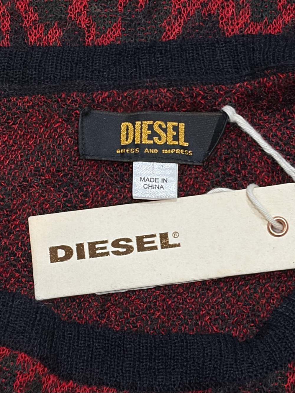 DIESEL Red Leopard 100% Alpaca Wool Crewneck Sweater Size S NWT - Picture 10 of 12